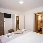 Charming With Pool And Jacuzzi - By Istrabook * Pula