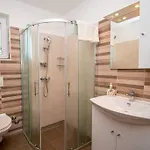 Villa Charming With Pool And Jacuzzi - By Istrabook Pula